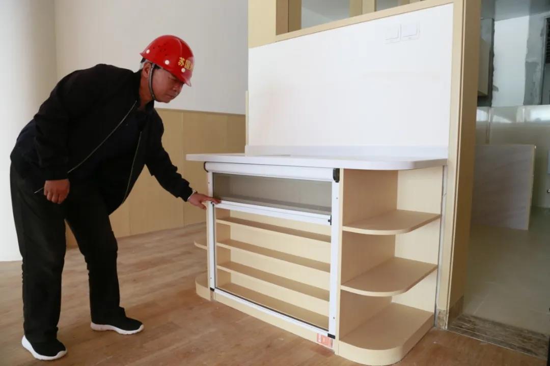 孩子放水杯的地方.JPG 图片